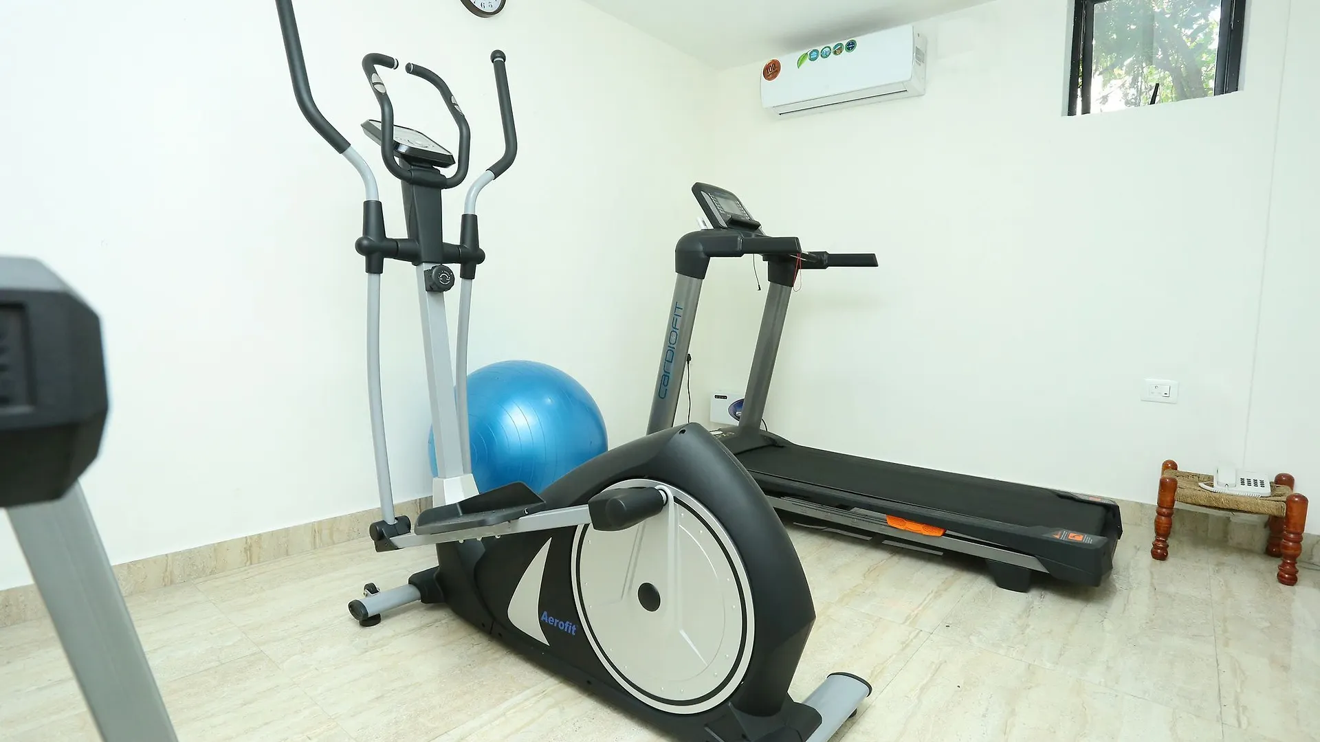Oyo 46 Silverkey Kakkanad Kochi